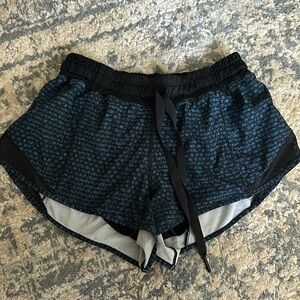 Lululemon Hotty Hot Shorts
